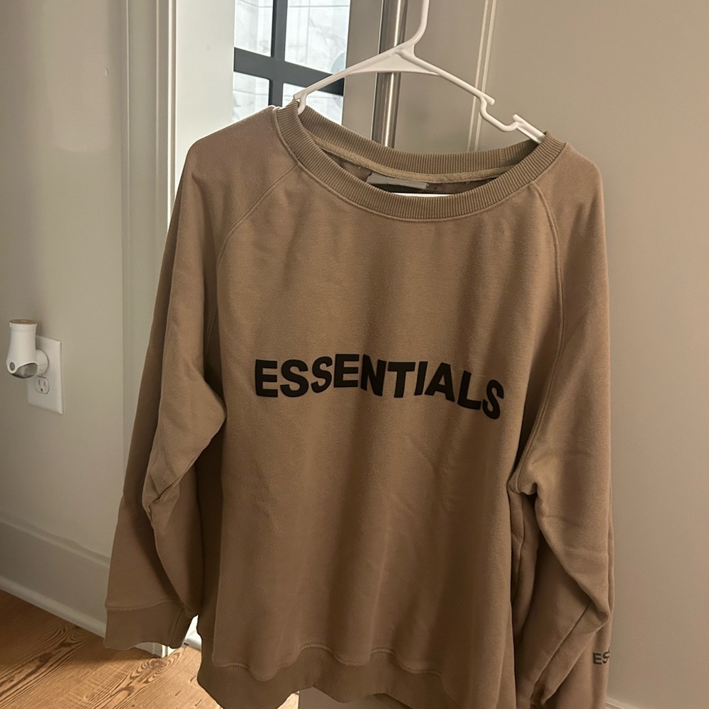 Essentials Sweatshirt